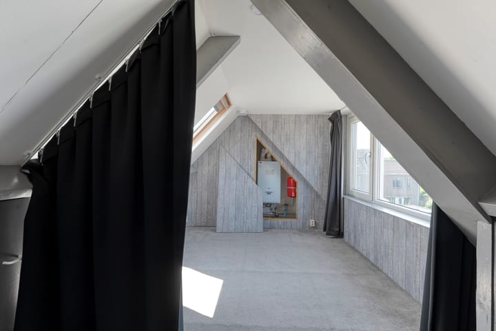 Foto 24 van H Roland Holstln 21