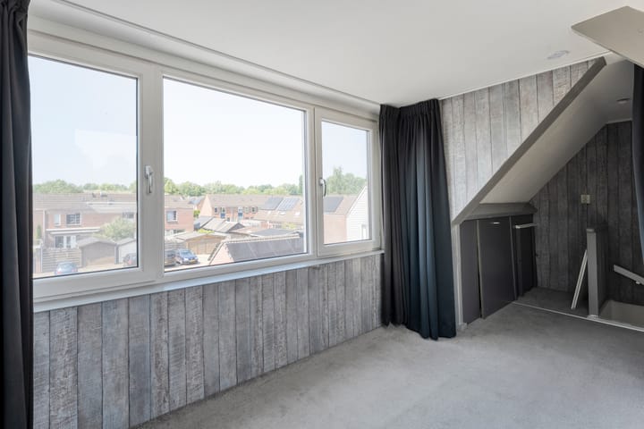 Foto 25 van H Roland Holstln 21