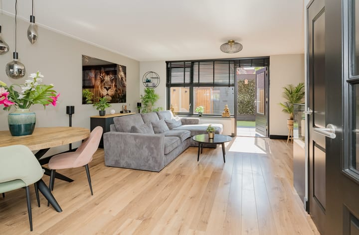 Foto 6 van D. Marotstraat 57