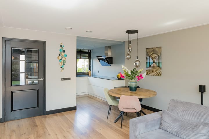 Foto 15 van D. Marotstraat 57