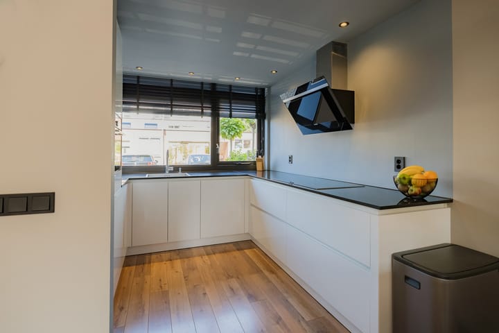 Foto 19 van D. Marotstraat 57