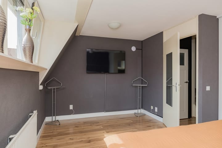 Foto 40 van D. Marotstraat 57