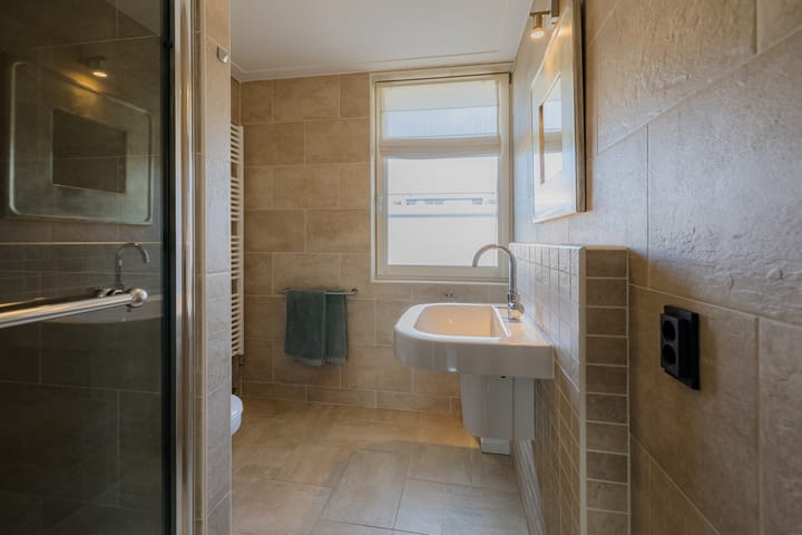 Foto 45 van D. Marotstraat 57