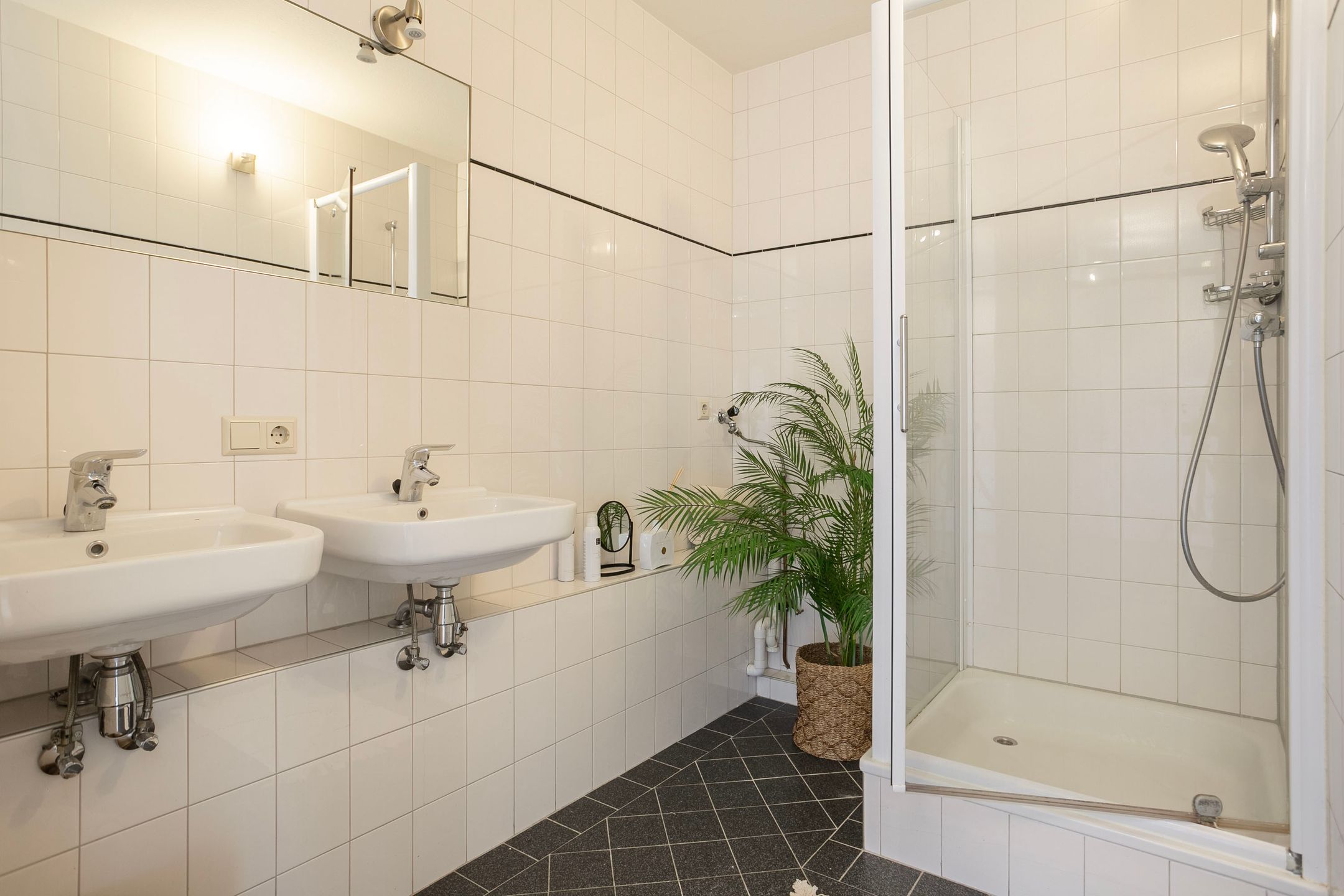 Photo 15 of Dubbelhof 83