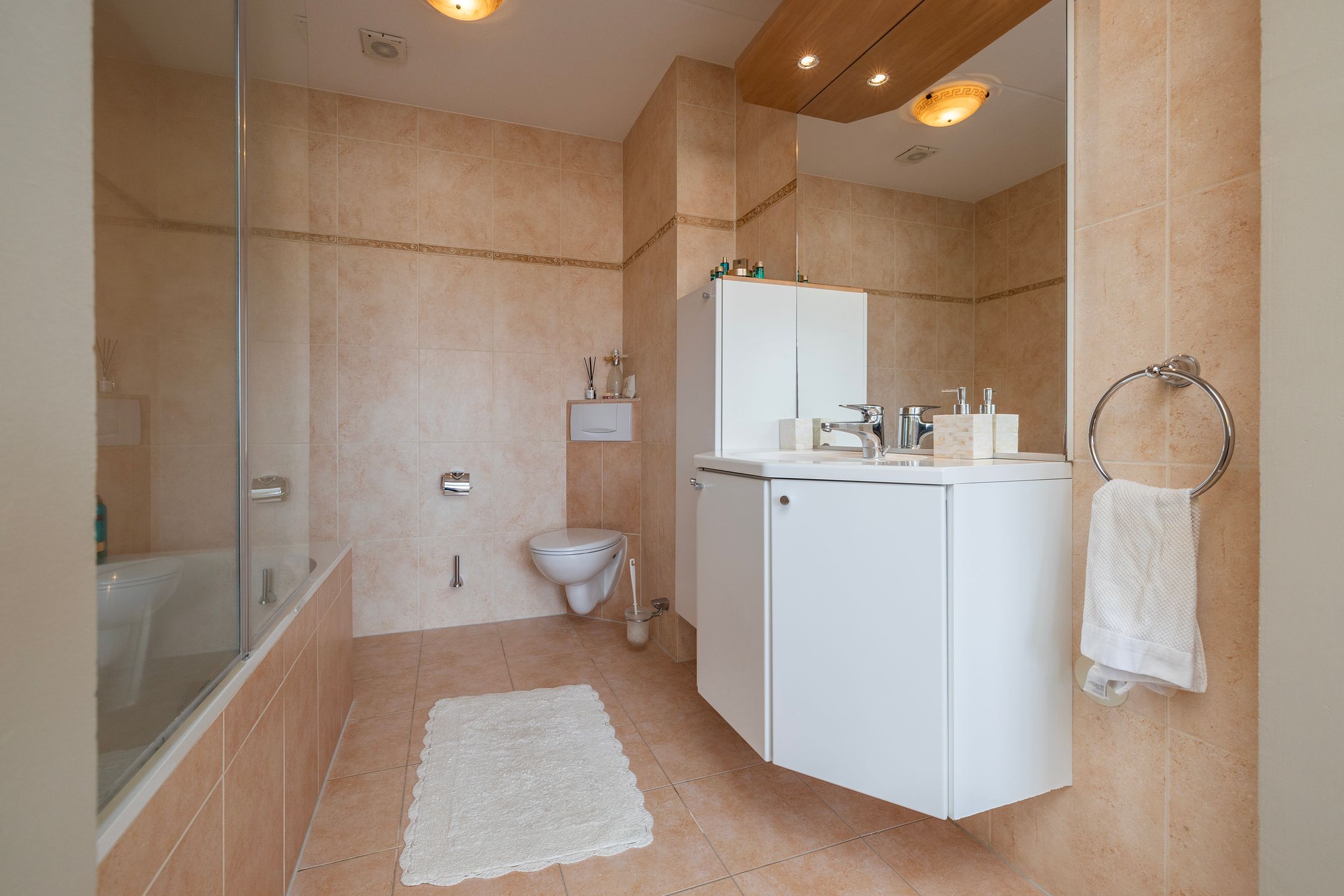 Photo 15 of Goudenregenstraat 20