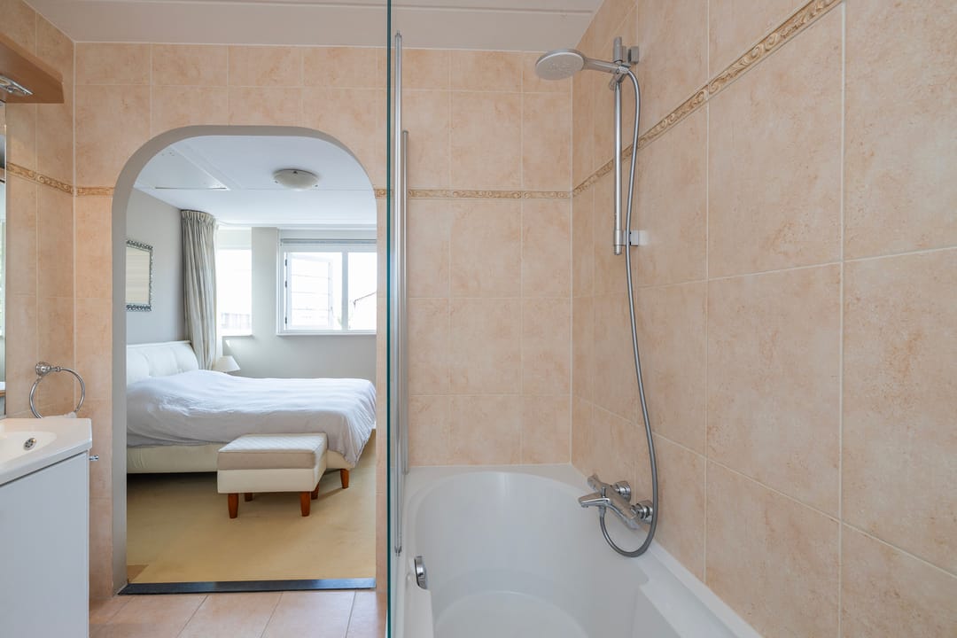 Photo 16 of Goudenregenstraat 20