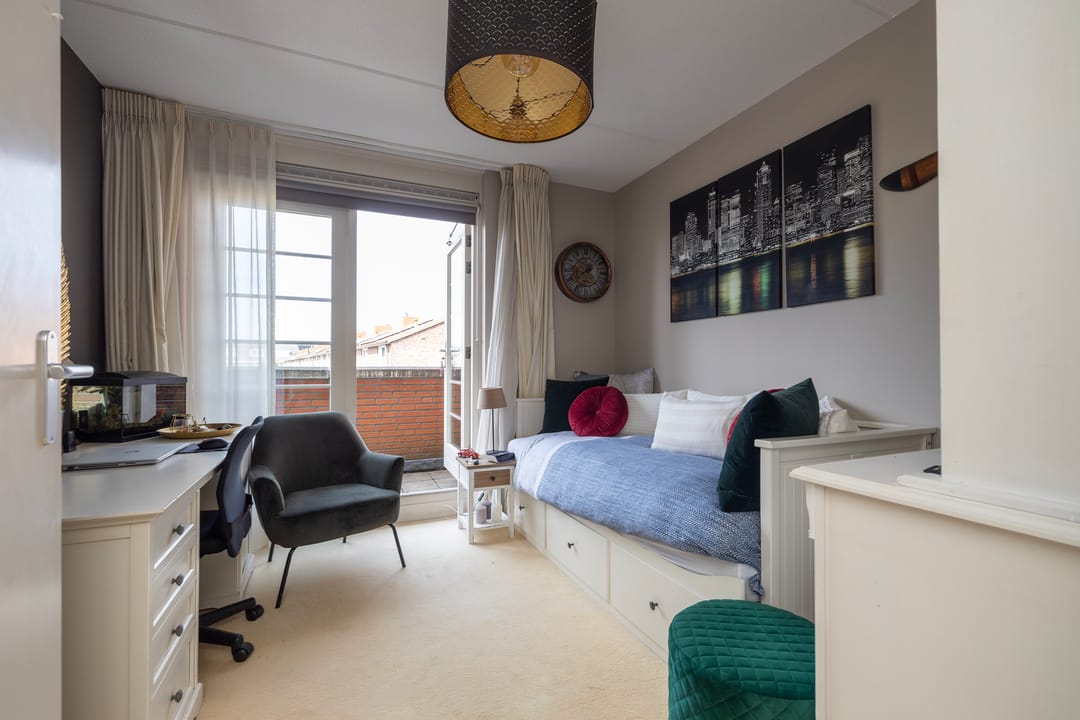 Photo 17 of Goudenregenstraat 20