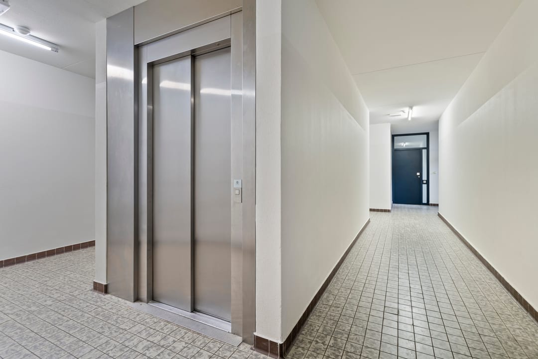 Photo 7 of Heutinkstraat 115