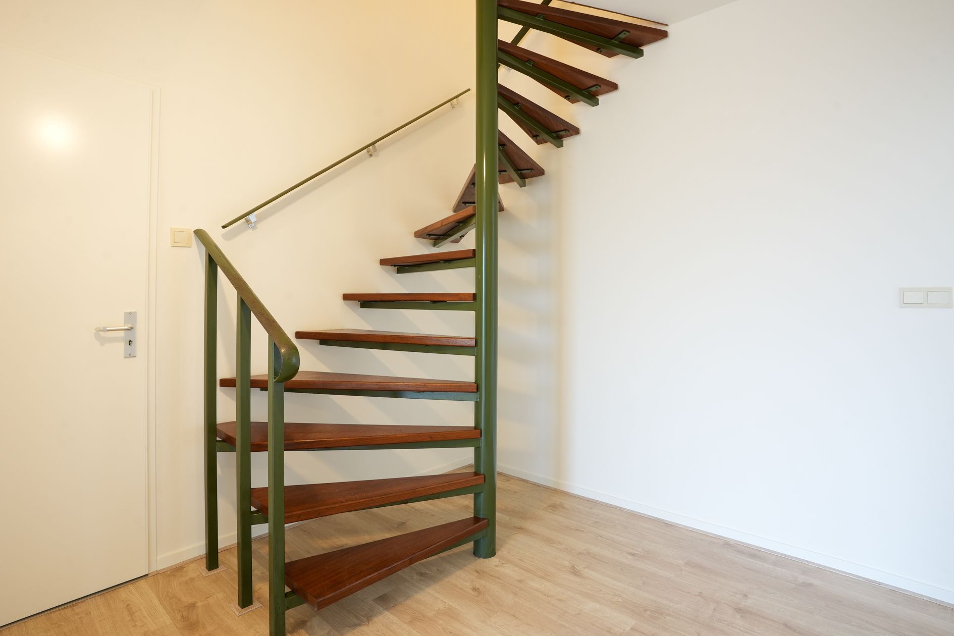 Foto 12 van Houtstraat 70