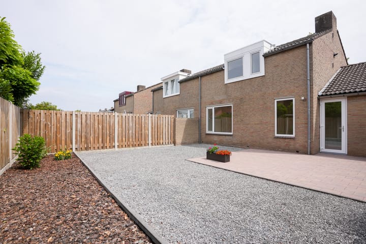 Foto 26 van Houtstraat 70