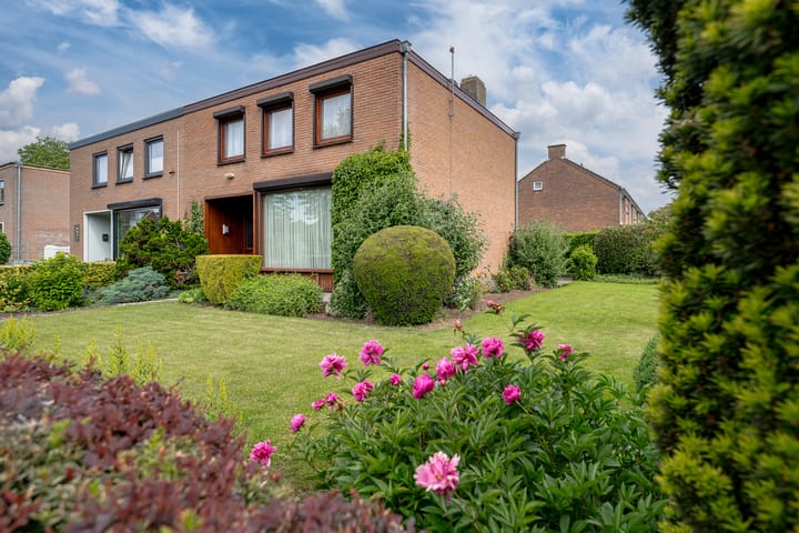 Foto 8 van Vondellaan 7