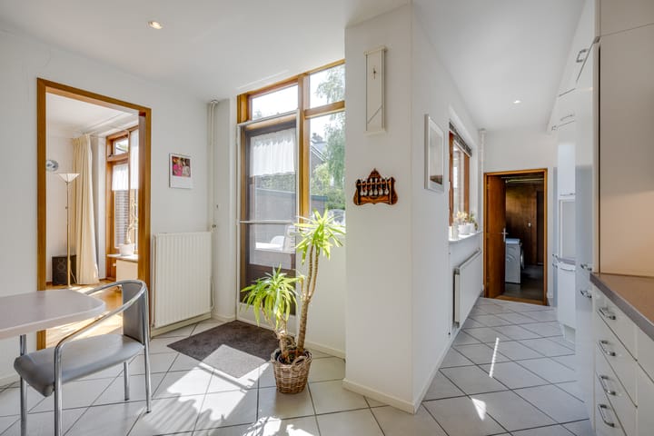 Foto 16 van Leidseweg 132