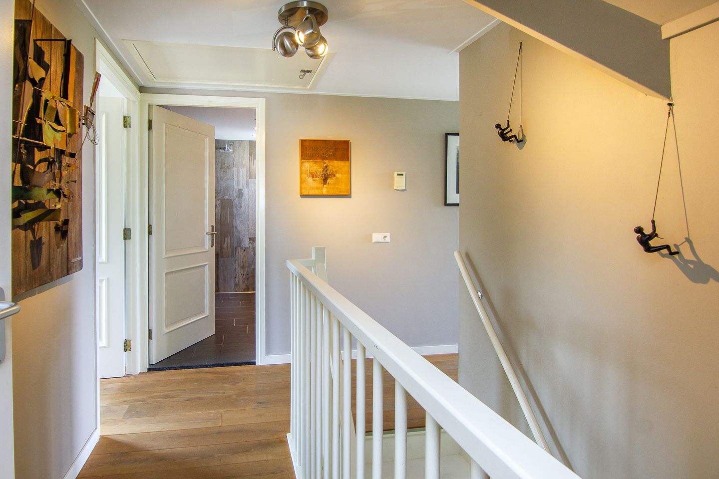 Foto 50 van Veermolenweg 10