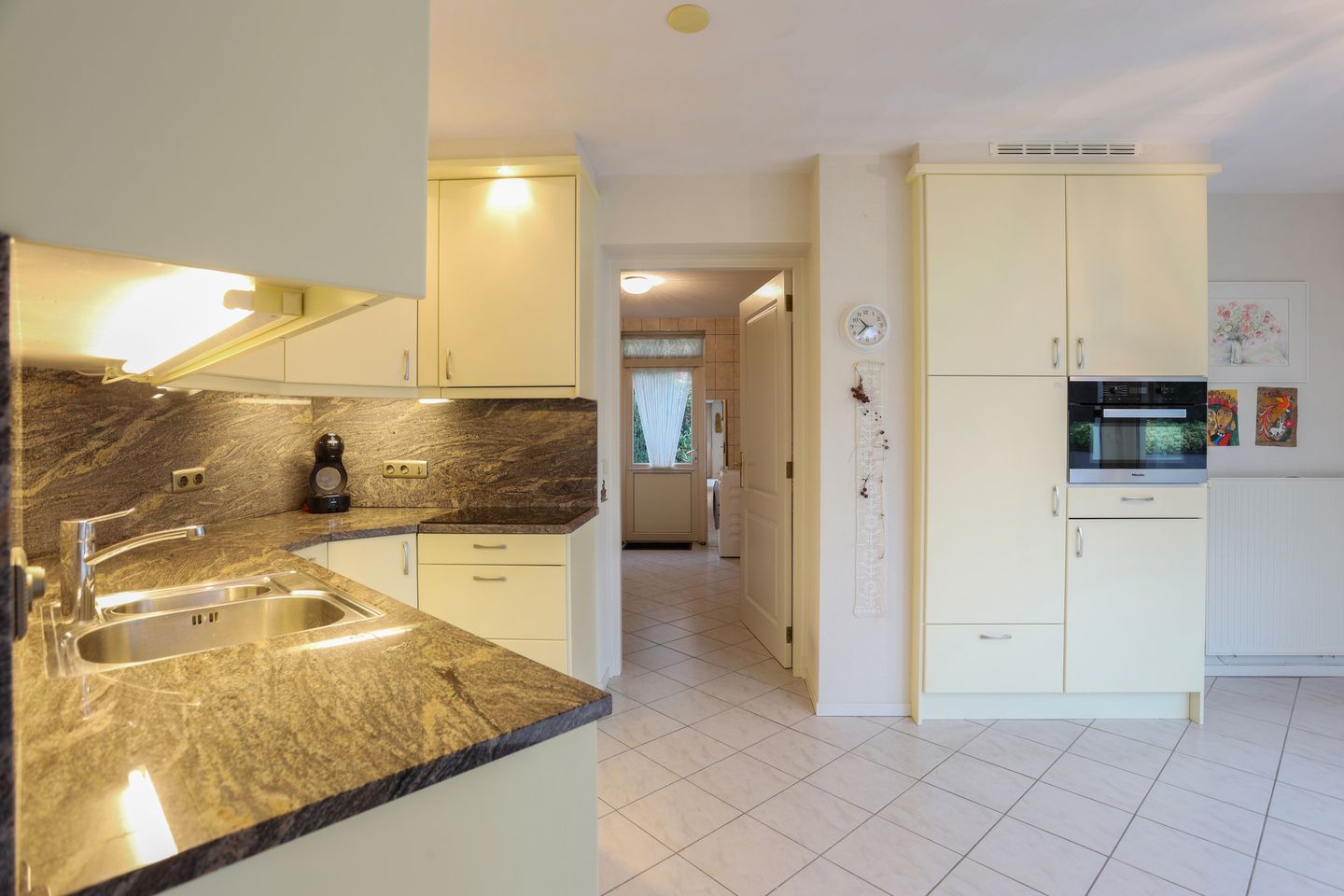 Foto 19 van Gaarde 10