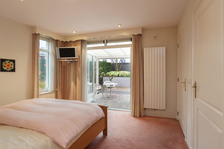 Foto 23 van Gaarde 10