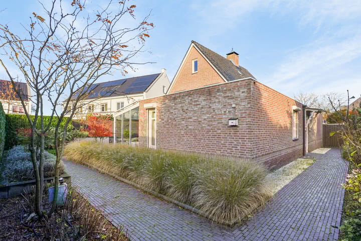 Foto 49 van Gaarde 10