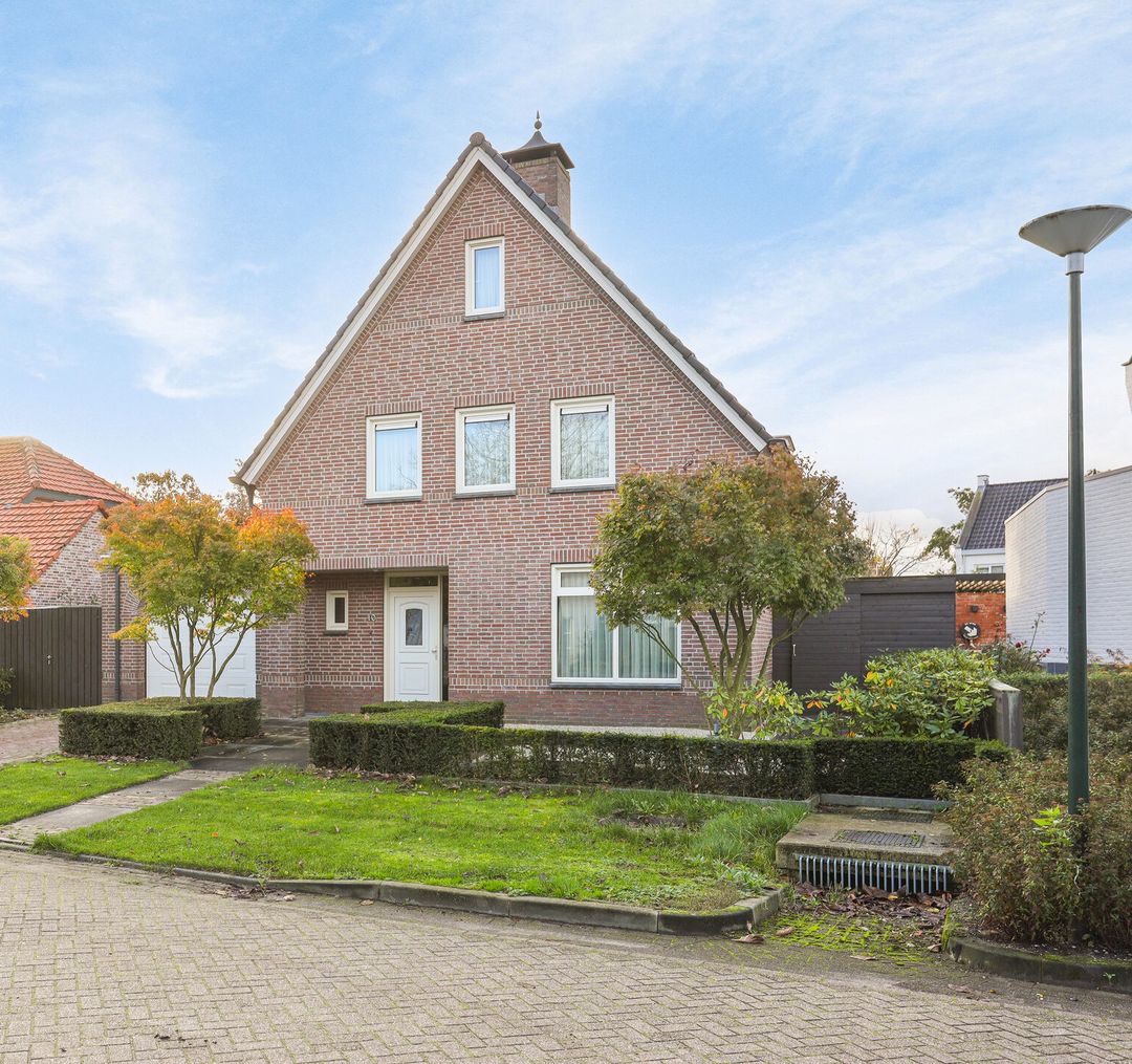 Foto 56 van Gaarde 10