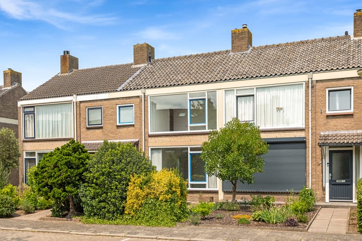 Photo 1 of Arnold van Leuvenstraat 23