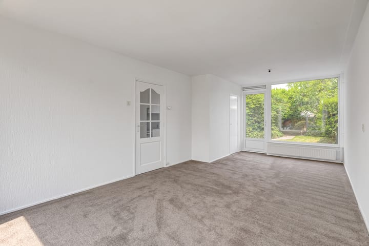 Photo 7 of Arnold van Leuvenstraat 23