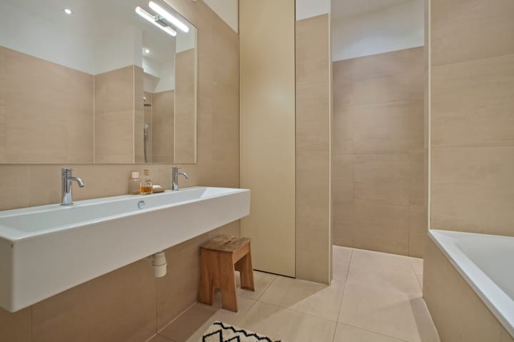 Photo 30 of Zacharias Jansestraat 27-H