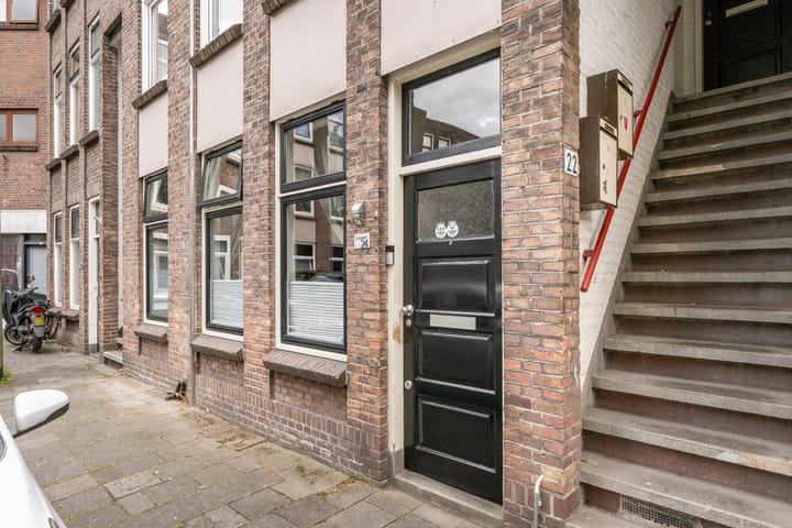 Photo 2 of Tollensstraat 24