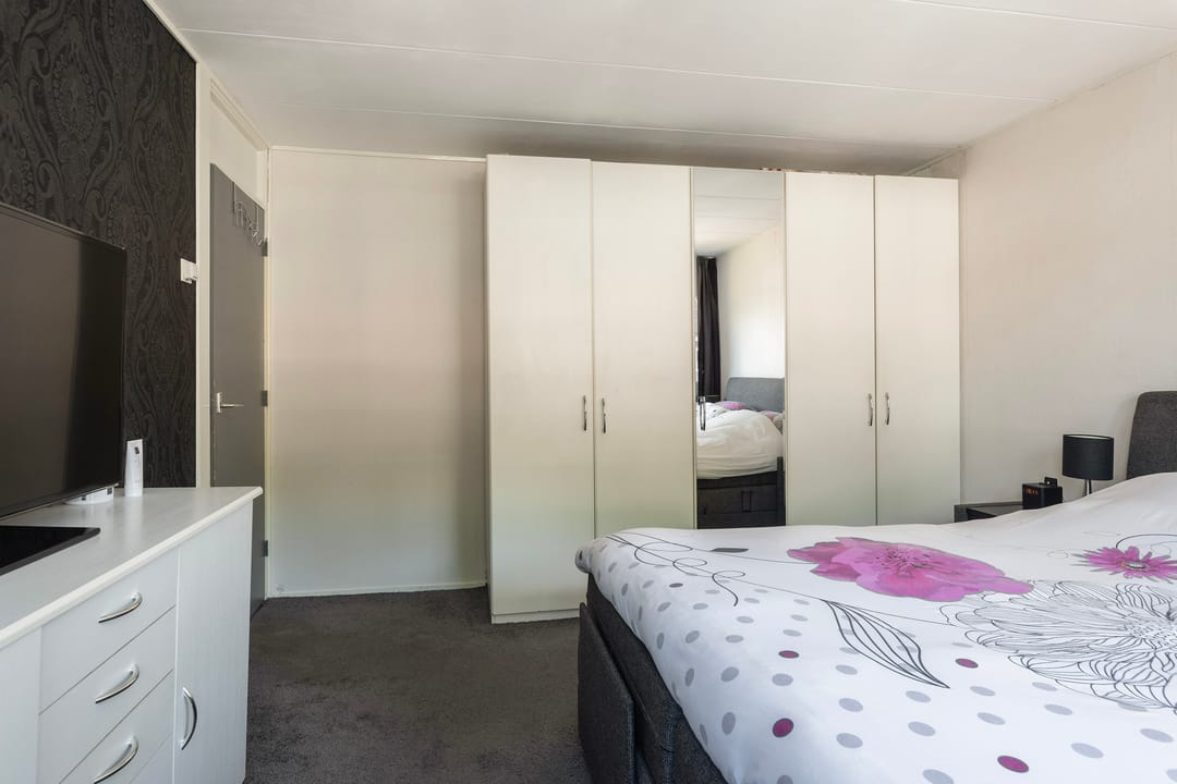 Photo 13 of Zwaluwstraat 6