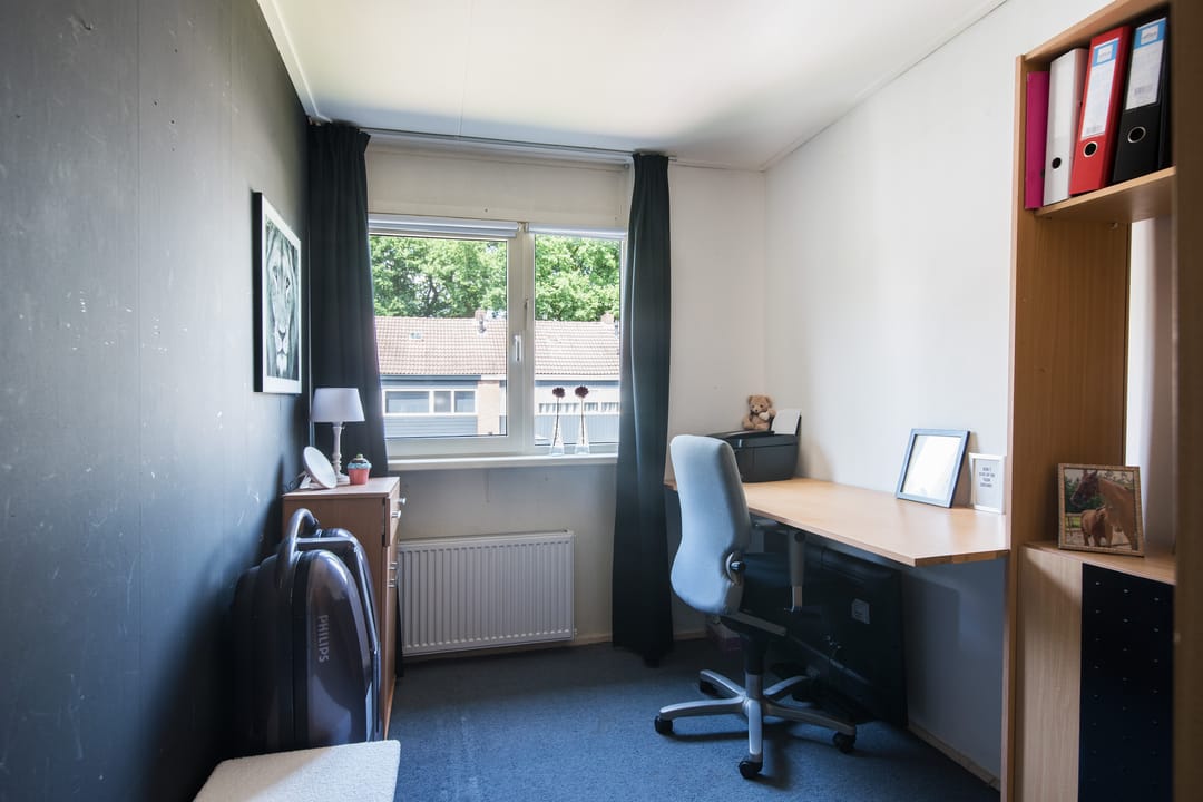 Photo 16 of Zwaluwstraat 6