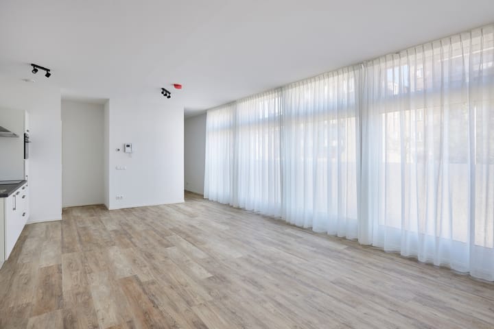 Photo 3 of Graaf Janstraat 2-A