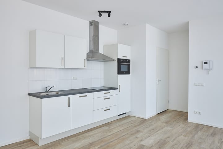 Photo 4 of Graaf Janstraat 2-A