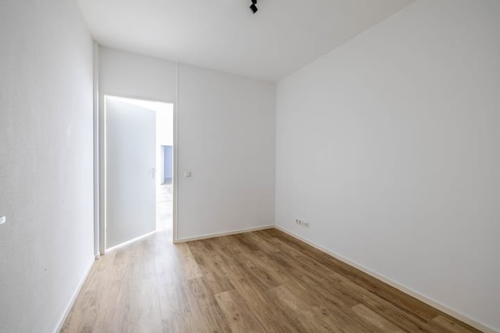 Photo 13 of Graaf Janstraat 2-A