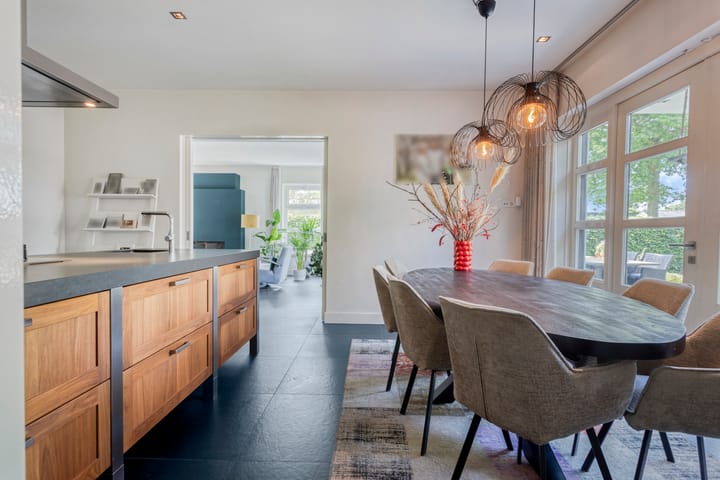 Foto 25 van Meerstraat 9-A