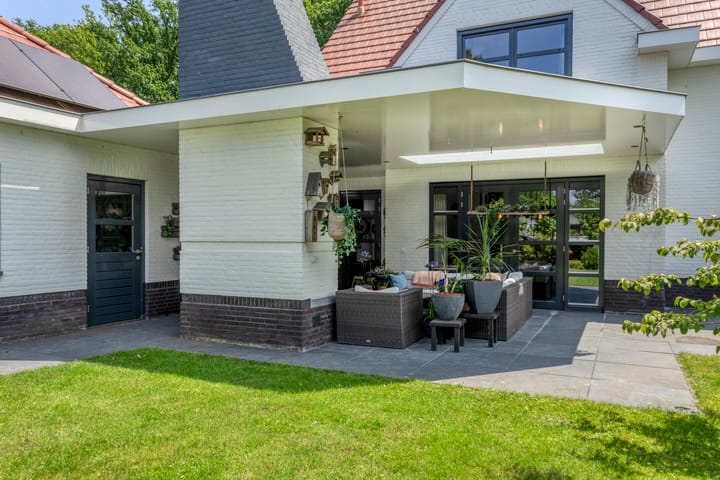 Foto 63 van Meerstraat 9-A