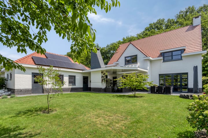 Foto 69 van Meerstraat 9-A