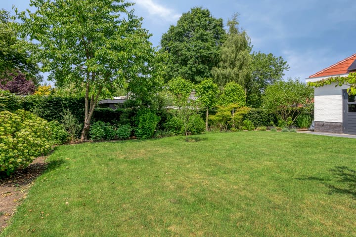 Foto 70 van Meerstraat 9-A