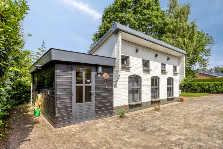 Foto 84 van Meerstraat 9-A