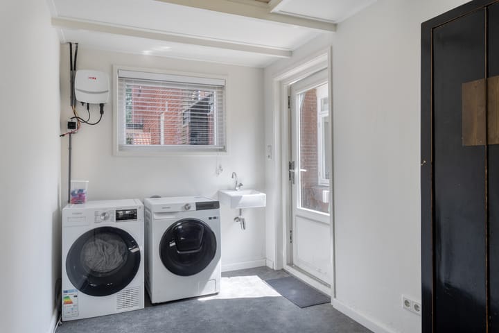 Foto 34 van P.H. van Rijnstraat 40