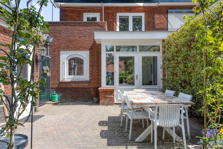 Foto 37 van P.H. van Rijnstraat 40