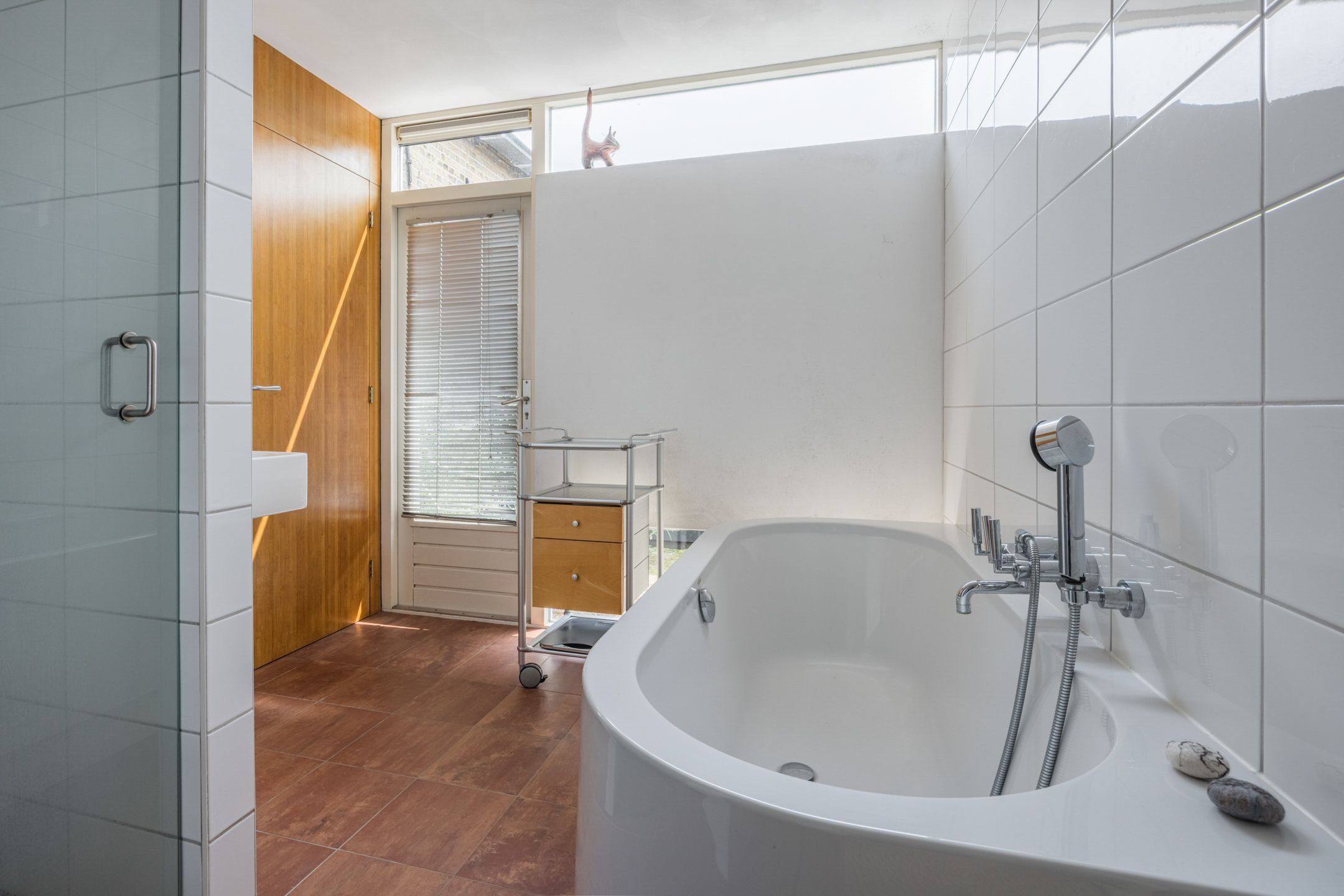 Foto 18 van Provincialeweg Oost 44