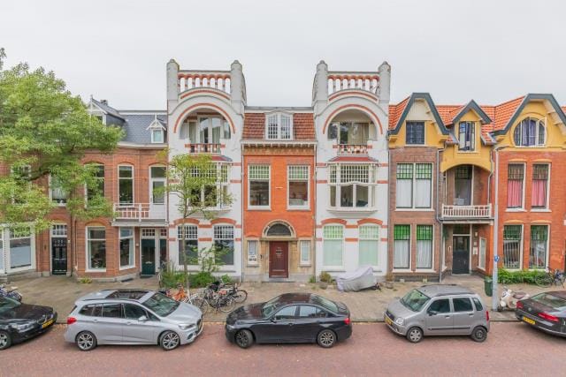 Koninginneweg 10-C