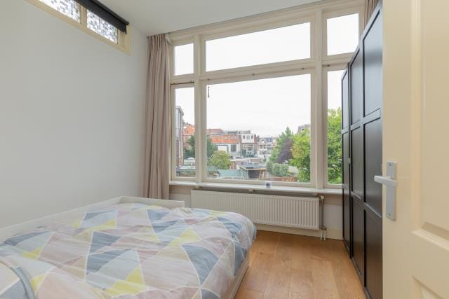 Photo 9 of Koninginneweg 10-C