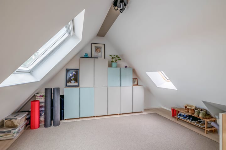 Photo 35 of Jan van Bloisstraat 25