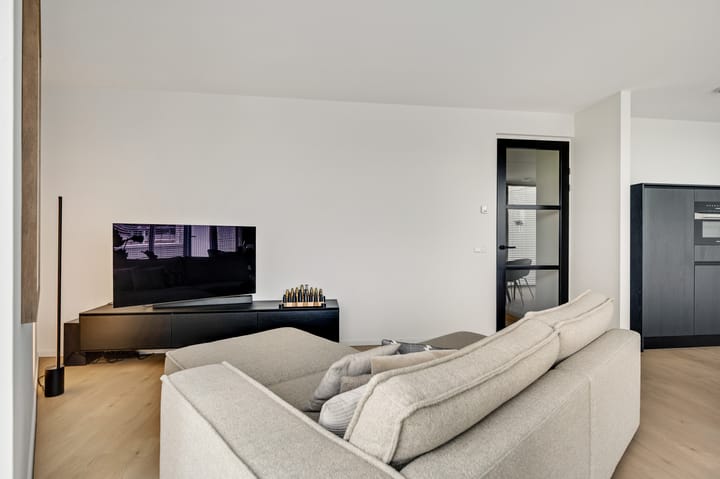 Foto 11 van De Cassij 30-E06