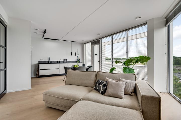 Foto 12 van De Cassij 30-E06