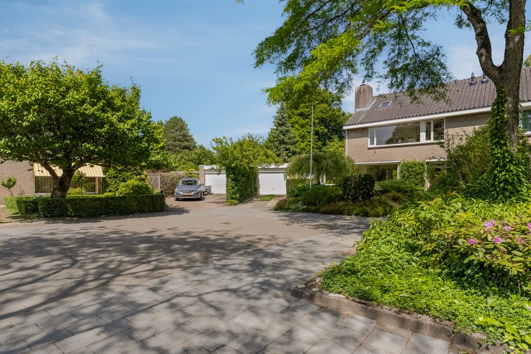 Foto 1 van Iepenlaan 10