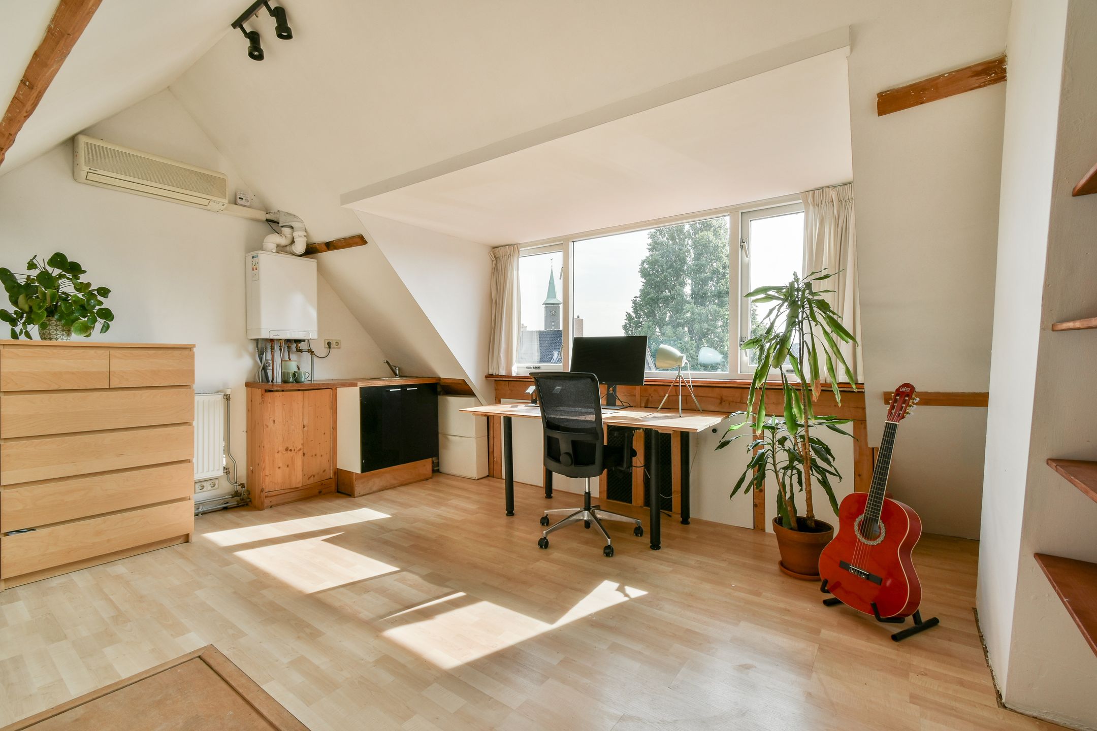 Foto 21 van Duizendschoonstraat 34-A