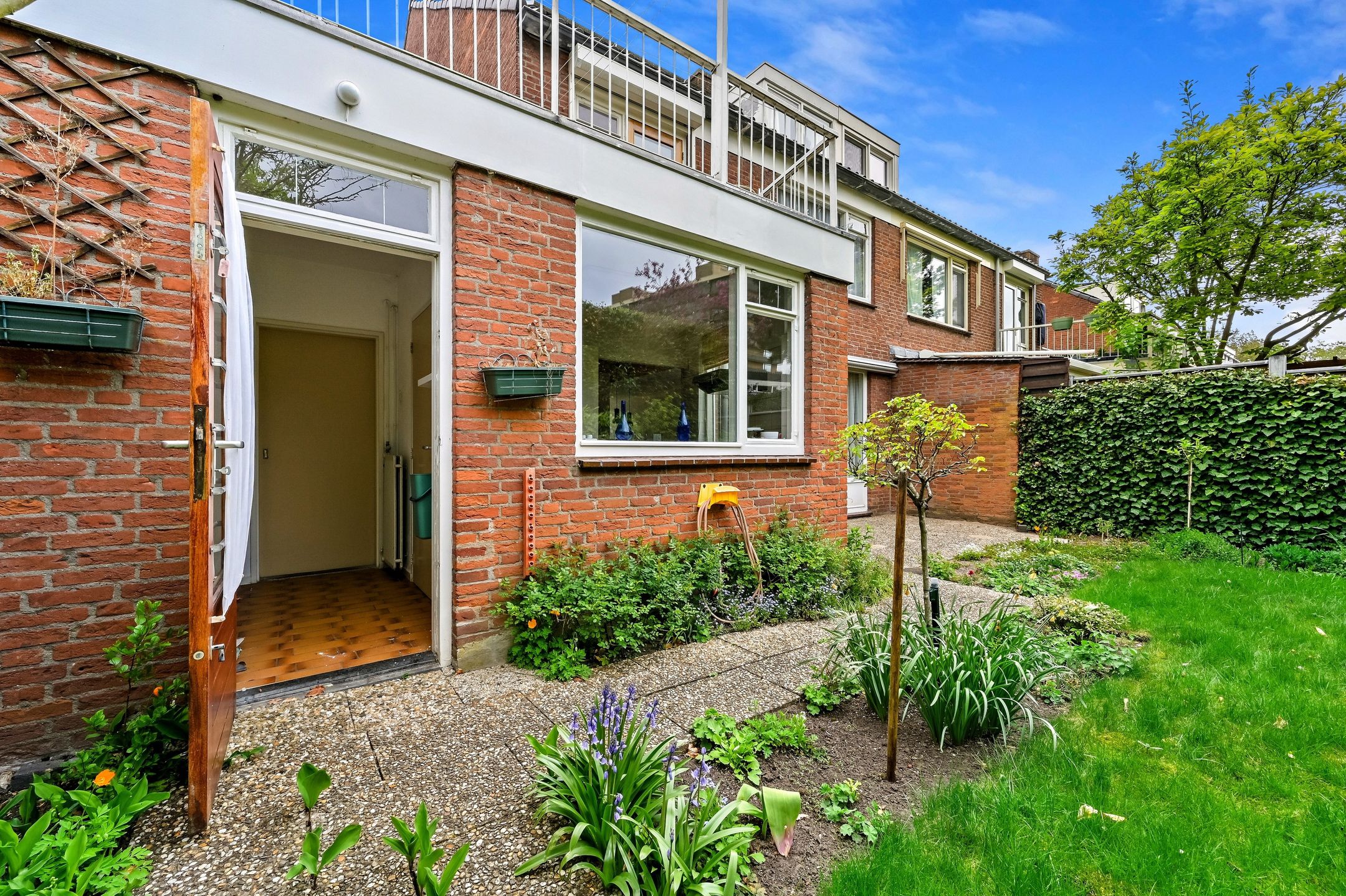 Foto 21 van George Washingtonlaan 15