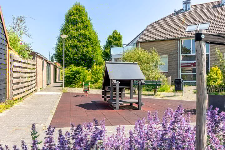 Foto 8 van Roerdompstraat 46