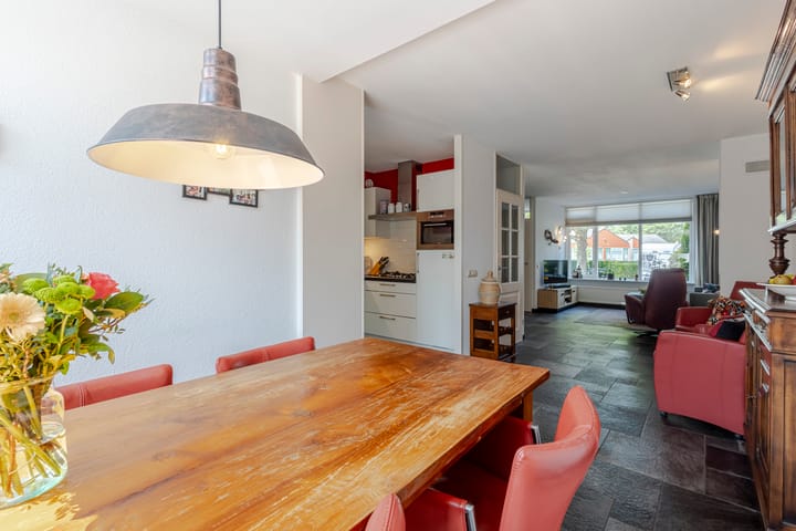 Foto 19 van Roerdompstraat 46