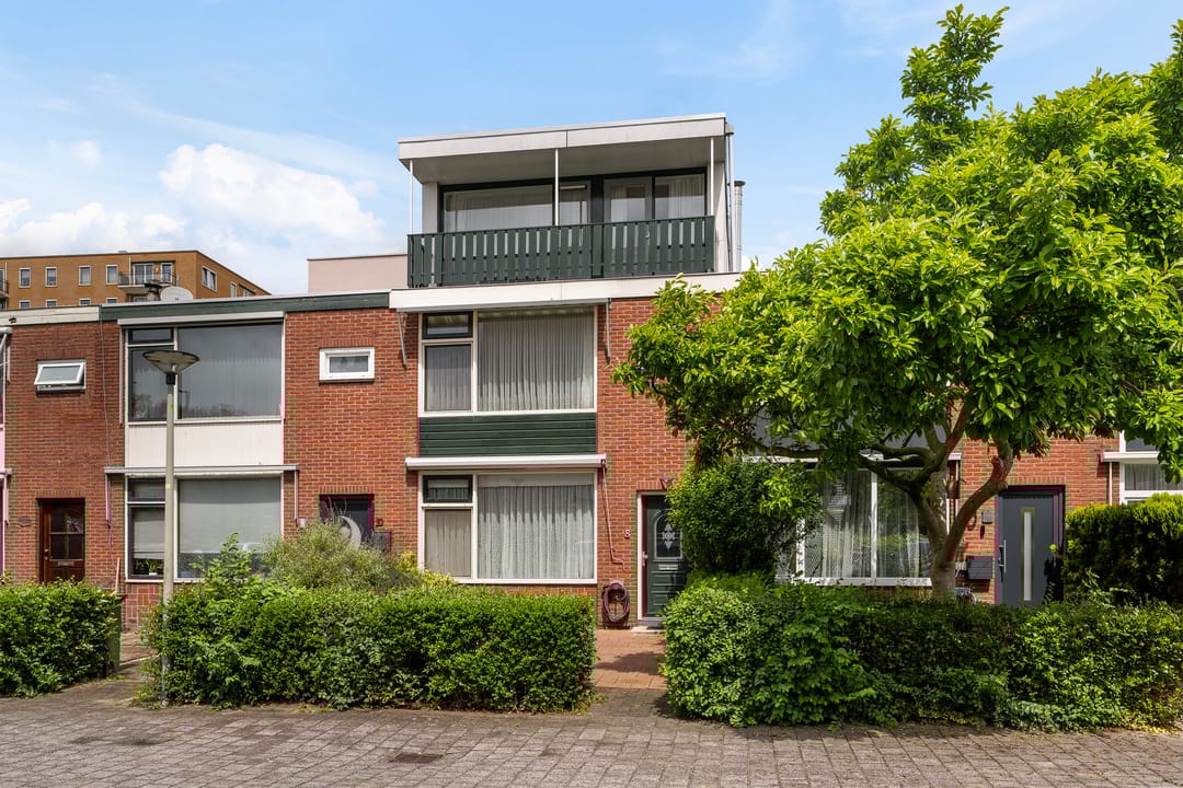 Foto 1 van Marinus van der Stoepstraat 8