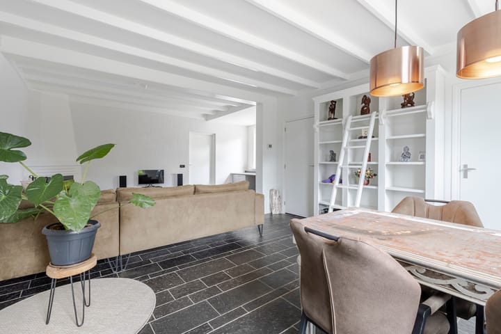 Foto 16 van Rozenbloemstraat 7